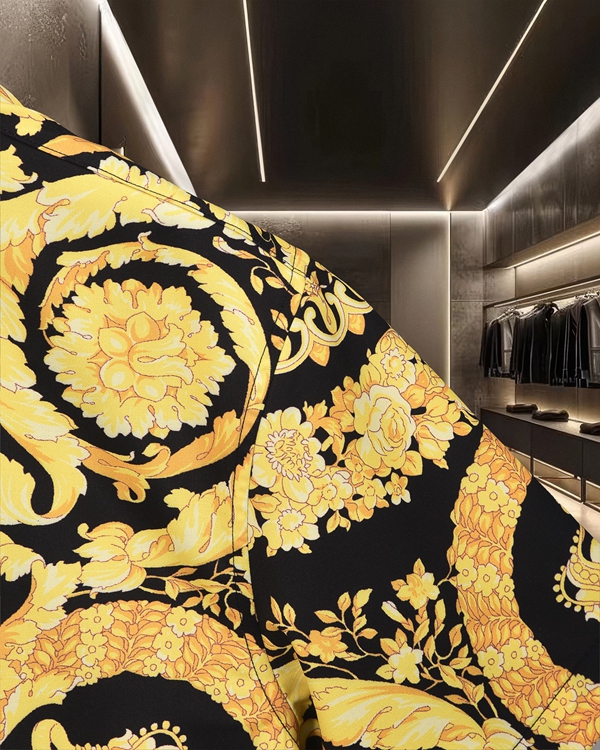 ブランドシャツ着用イメージ